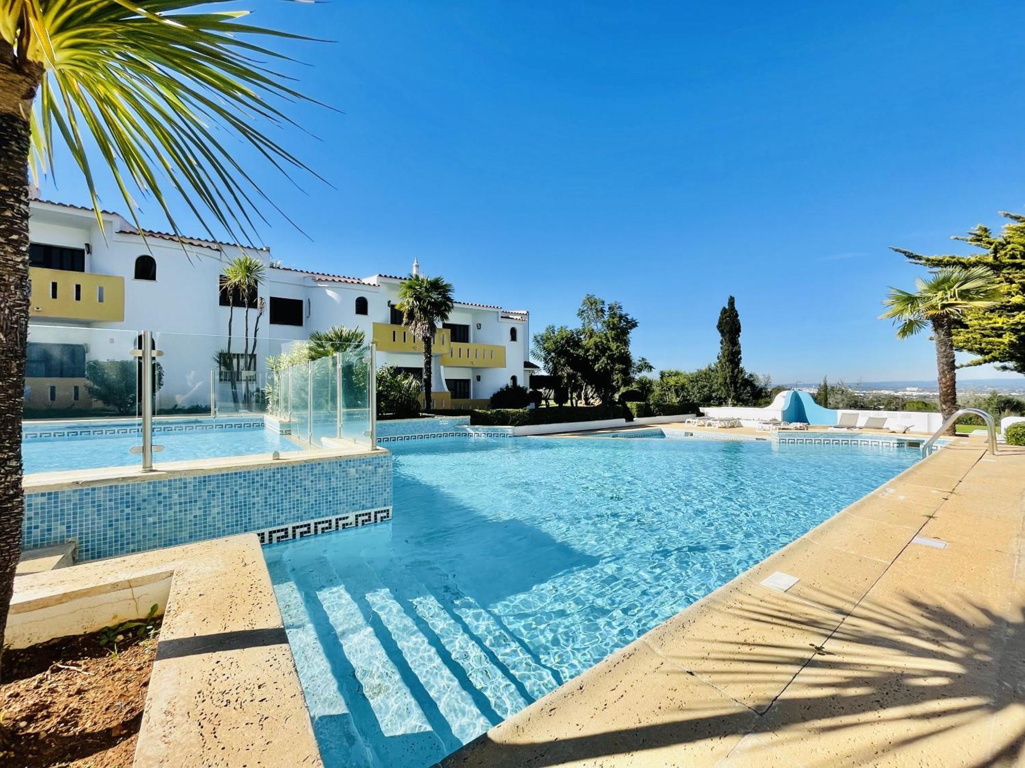 Lavanda - 2 Bedrooms - 3 Level Pool - Garden - Beach 1Km 에스톰바 외부 사진