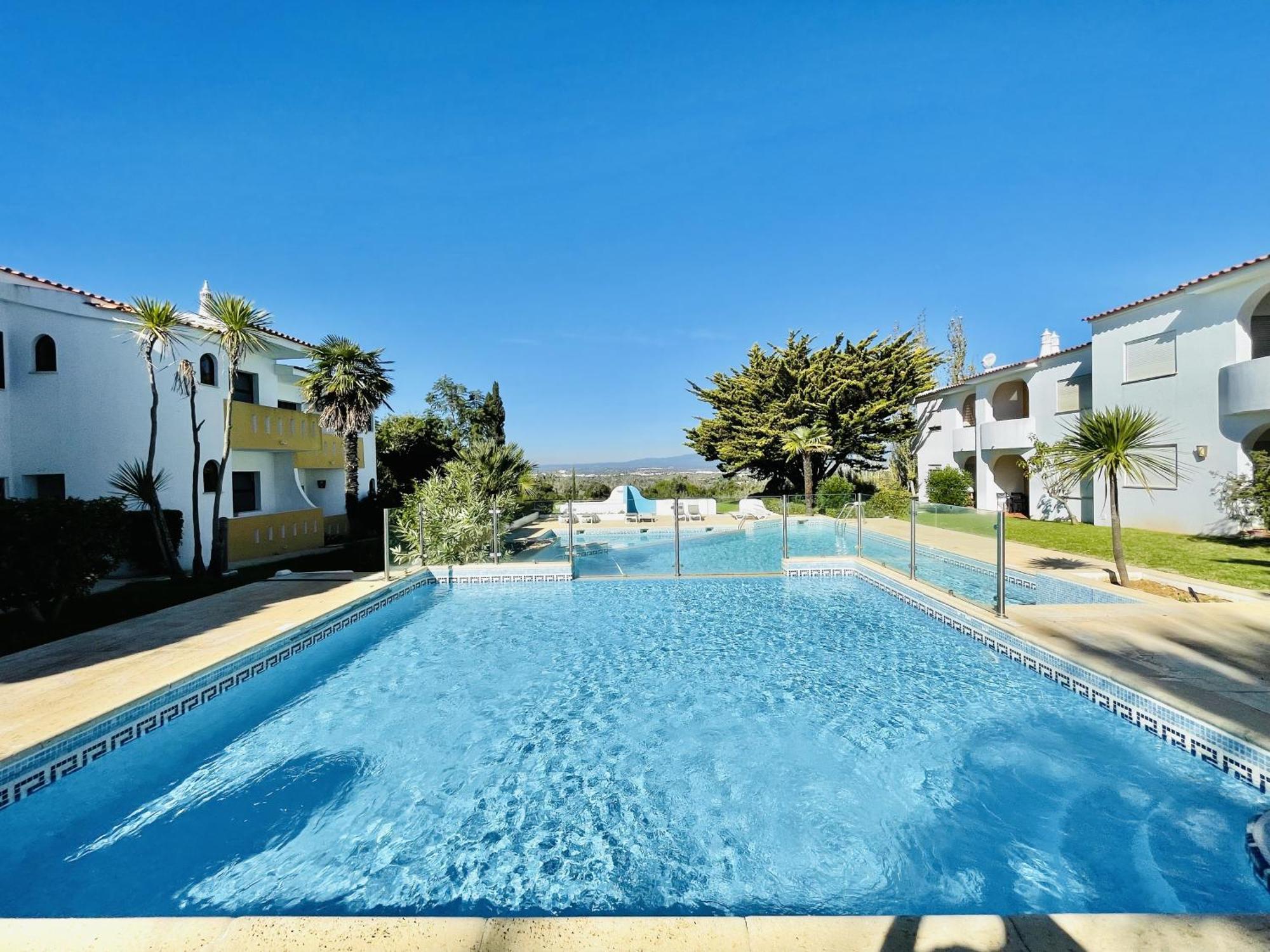 Lavanda - 2 Bedrooms - 3 Level Pool - Garden - Beach 1Km 에스톰바 외부 사진